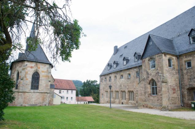 Christuskirche Mönchröden mit ehem. Kloster